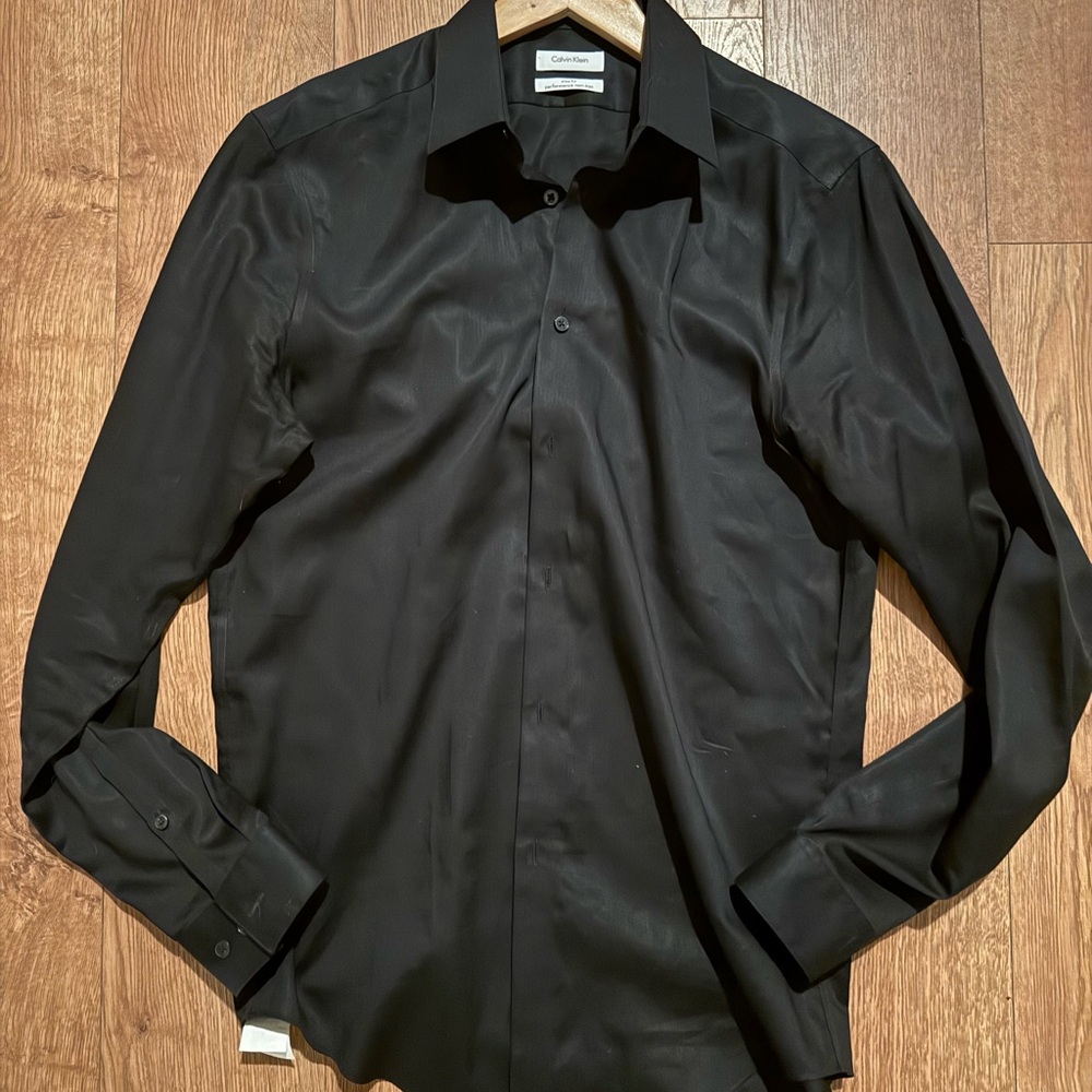 Calvin Klein Men’s Black Dress Shirt Medium Slim Fit Button Down Work Formal